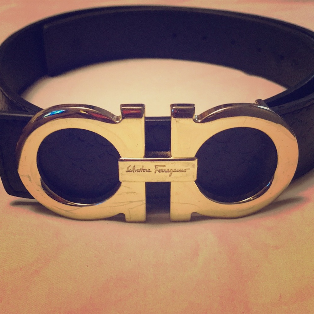 Black leather ferraGamo mans belt